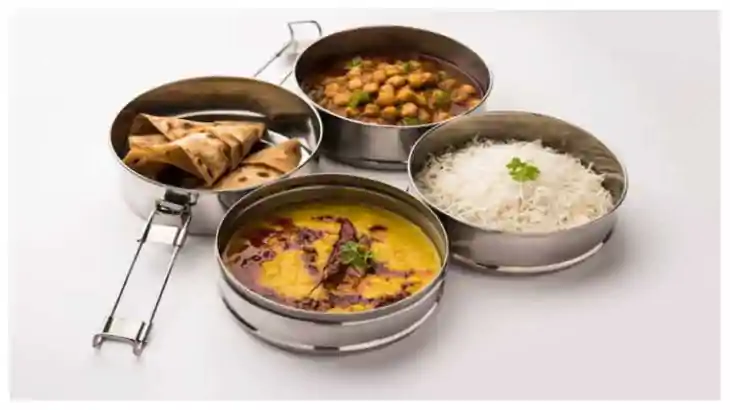 टिफिन टिफिन