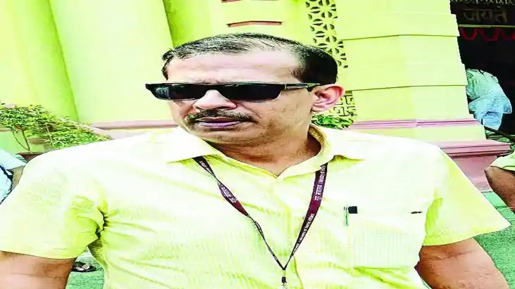 भगोड़े 560 शिक्षकों को तुरंत करें निलंबित/ बर्खास्त ताकि नही