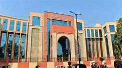 नवादा जिले से स्थानांतरित 29 पुलिस इंस्पेक्टर समेत 88 पुलिस अफसर हुए विरमित